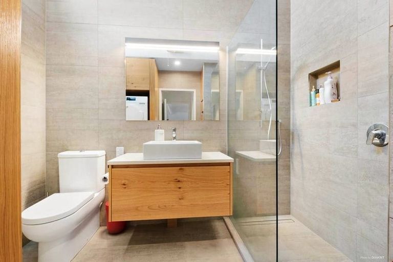 Photo of property in 3/21 Saltburn Road, Milford, Auckland, 0620