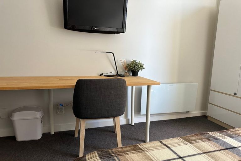 Photo of property in Aitken Street Apartments, 606/5 Aitken Street, Thorndon, Wellington, 6011