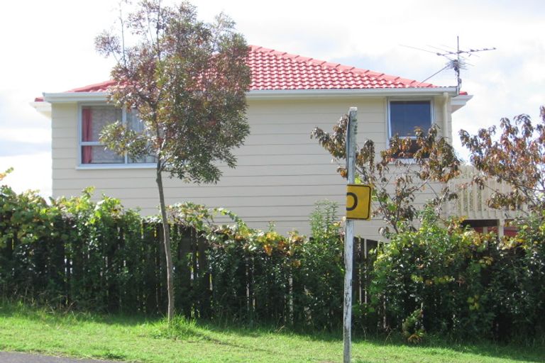 Photo of property in 41 Farwood Drive, Henderson, Auckland, 0612