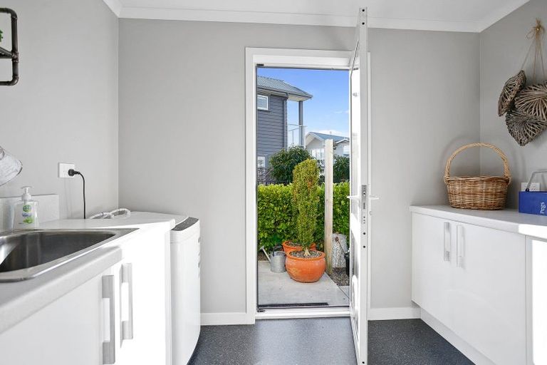 Photo of property in 46 Plescher Crescent, Leamington, Cambridge, 3432