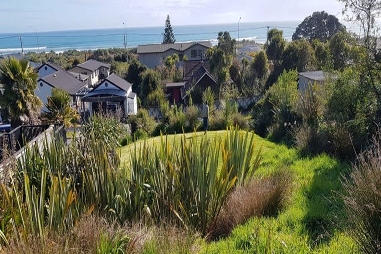 Photo of property in 19 Nolan Crescent, Karoro, Greymouth, 7805
