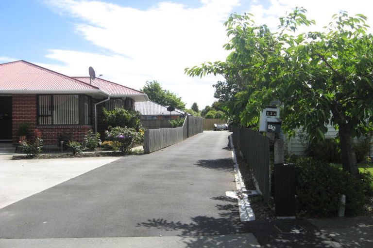 Photo of property in 11 Canberra Place, Redwood, Christchurch, 8051
