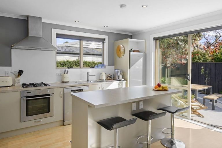 Photo of property in 23b Tomes Road, St Albans, Christchurch, 8052