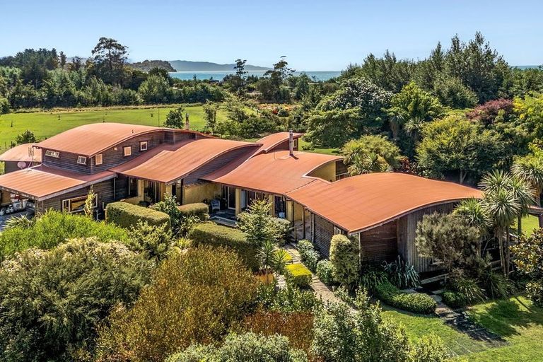 Photo of property in 134 Aranui Road, Mapua, 7005