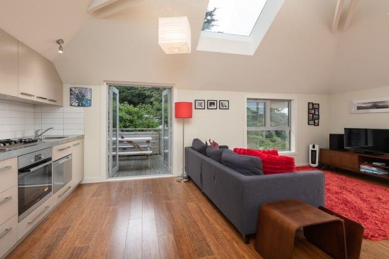 Photo of property in 1/26 Orangi Kaupapa Road, Northland, Wellington, 6012