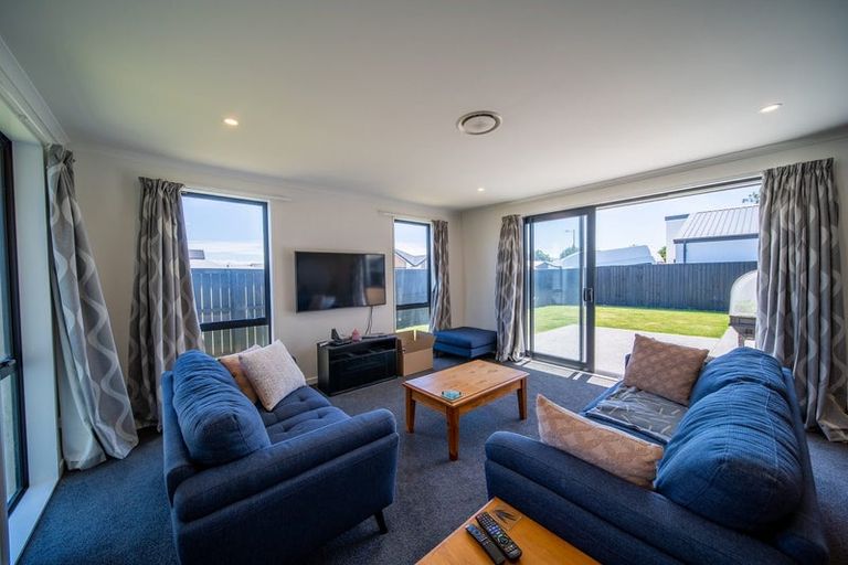Photo of property in 14 Manakura Street, Avonhead, Christchurch, 8042