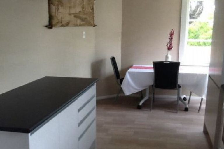 Photo of property in 121 Frankley Road, Frankleigh Park, New Plymouth, 4310