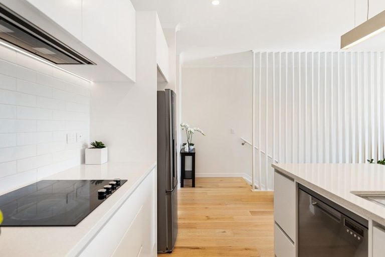 Photo of property in 87 Bomb Point Drive, Hobsonville, Auckland, 0616