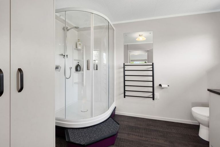 Photo of property in 5 Rangikatea Road, Omori, Turangi, 3381