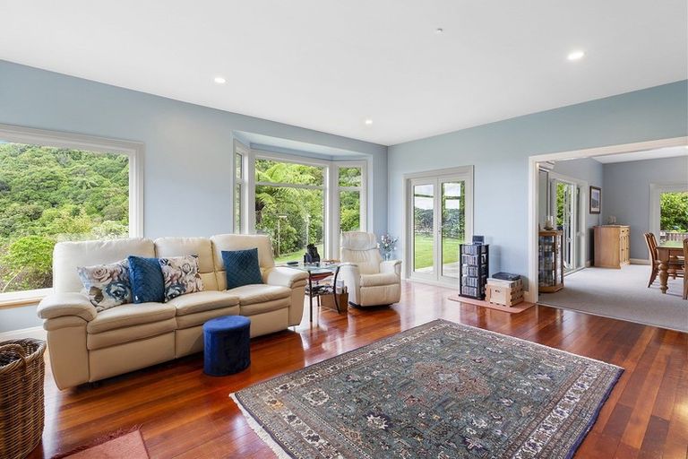 Photo of property in 11 Ridvan Grove, Ngaio, Wellington, 6035