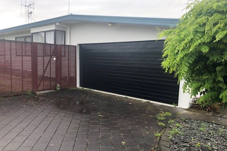 Photo of property in 3 Barbara Grove, Papamoa Beach, Papamoa, 3118