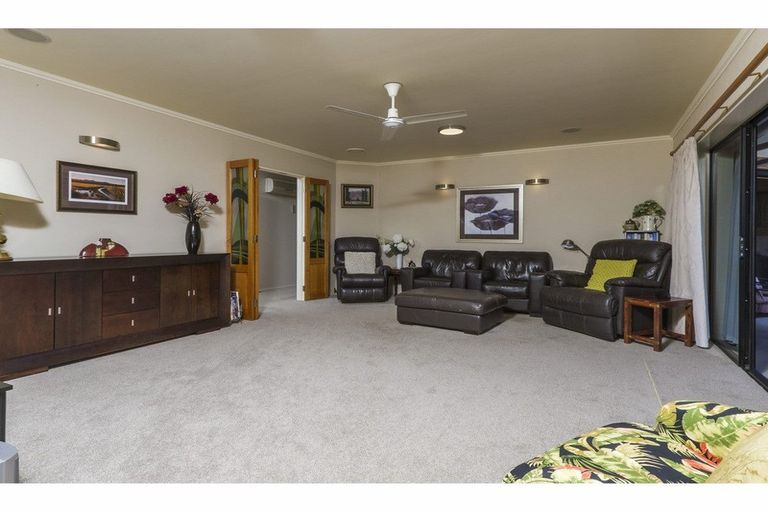 Photo of property in 5 Paradise Way, Pohara, Takaka, 7183