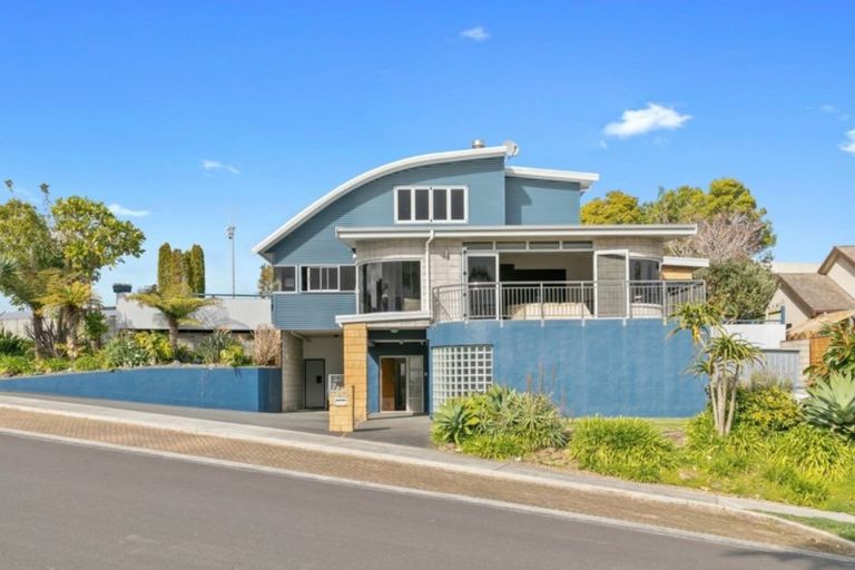 Photo of property in 23 La Colina Place, Bethlehem, Tauranga, 3110