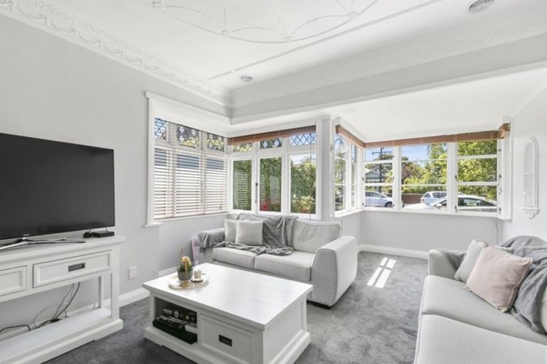 Photo of property in 48 Cudby Street, Woburn, Lower Hutt, 5011