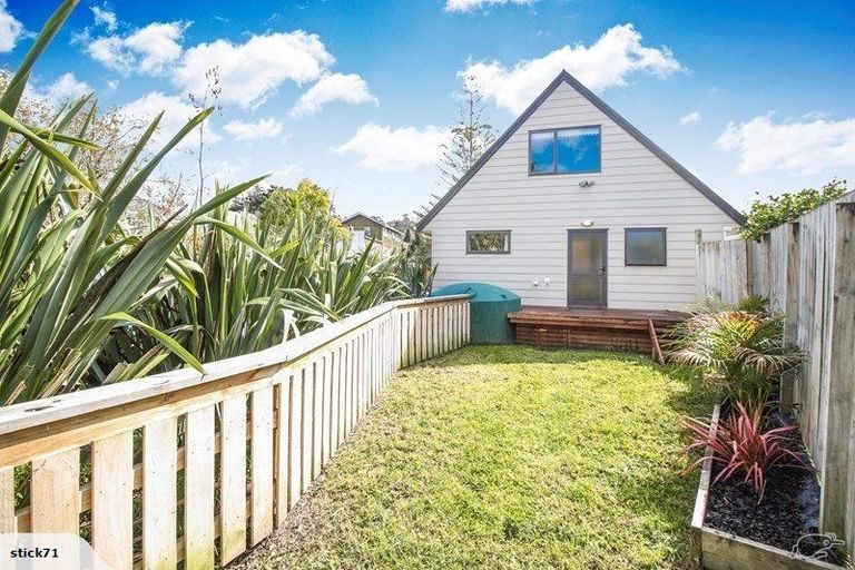 Photo of property in 79a Stredwick Drive, Torbay, Auckland, 0630