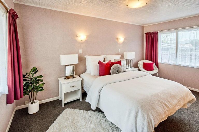 Photo of property in 3 Mcleod Street, Elderslea, Upper Hutt, 5018