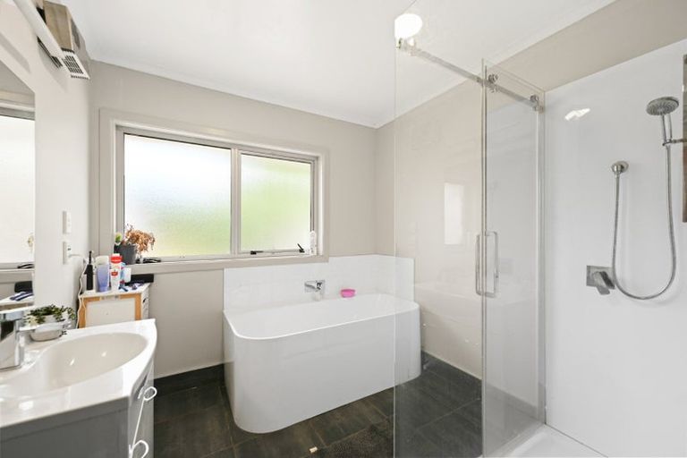 Photo of property in 5 East Ridge Grove, Newstead, Hamilton, 3286