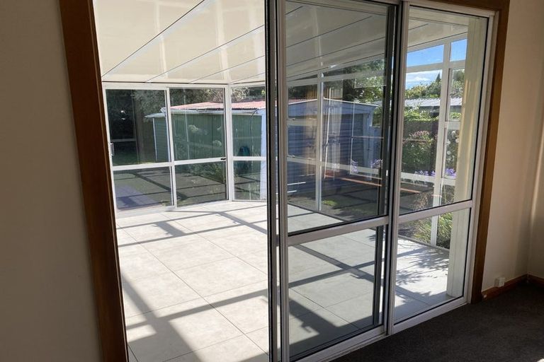 Photo of property in 51 Acacia Avenue, Upper Riccarton, Christchurch, 8041