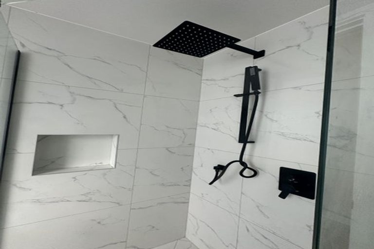 Photo of property in 206b Clovelly Road, Bucklands Beach, Auckland, 2012