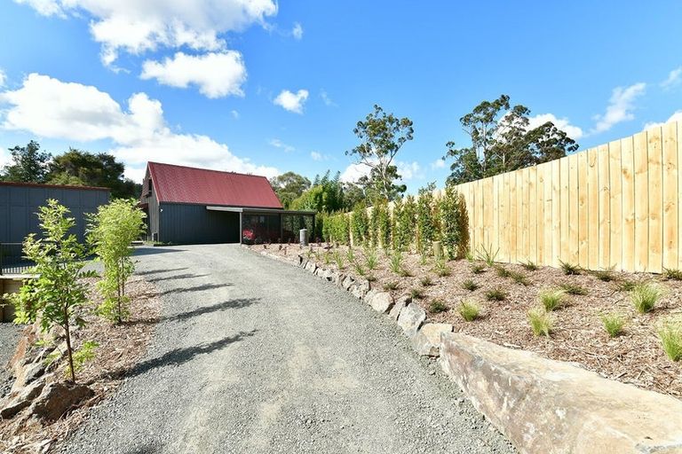 Photo of property in 330 Wainui Road, Wainui, Silverdale, 0992