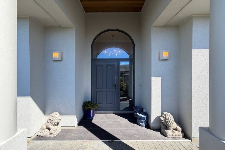 Photo of property in 27 Sandybrow, Churton Park, Wellington, 6037