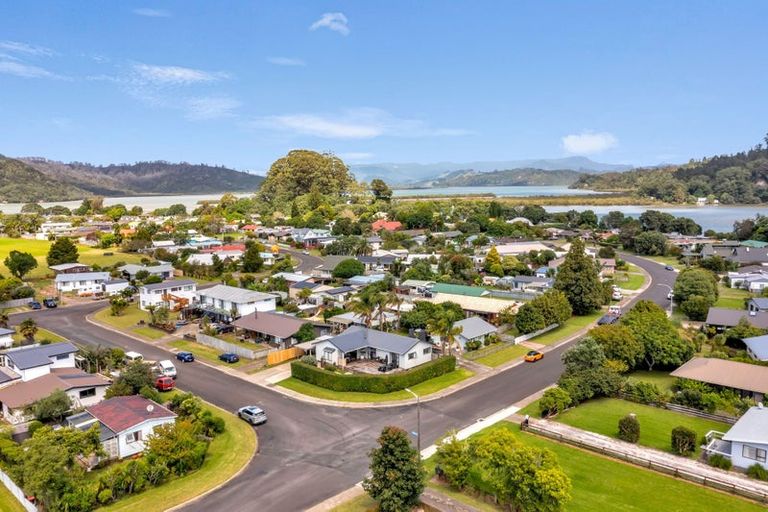 Photo of property in 135b Robinson Road, Whitianga, 3510