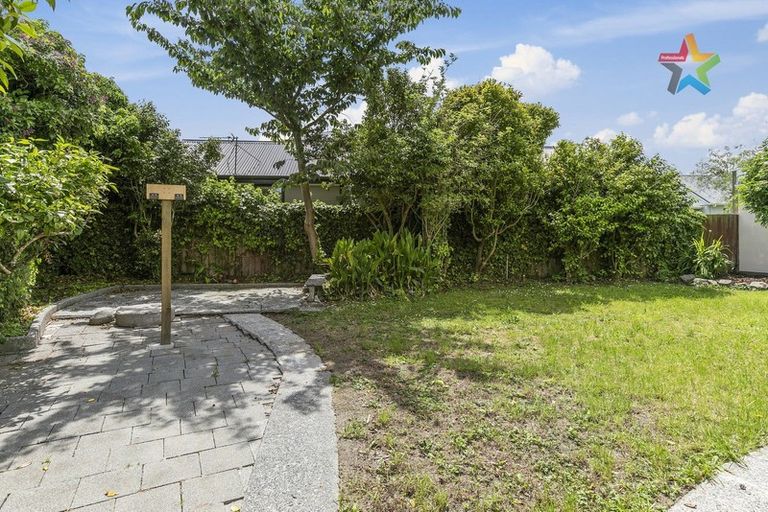 Photo of property in 13a Purser Grove, Fairfield, Lower Hutt, 5011