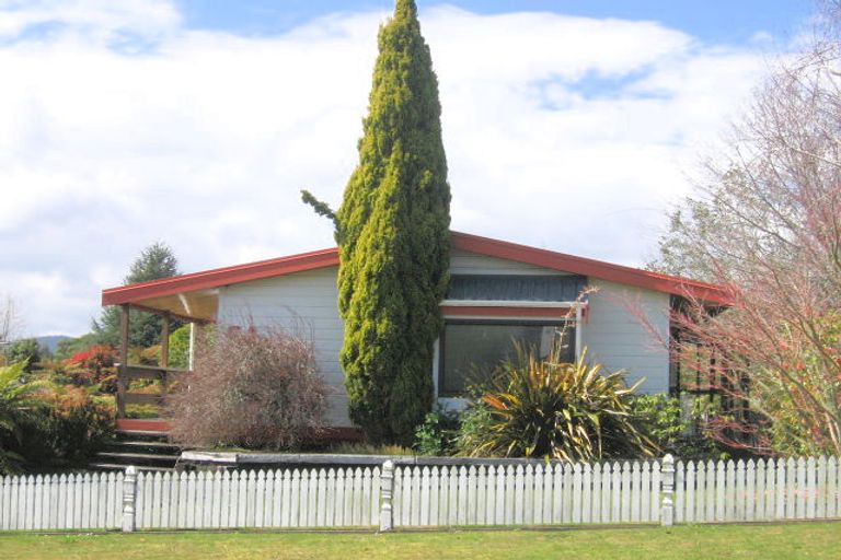 Photo of property in 54 Utuhina Road, Springfield, Rotorua, 3015