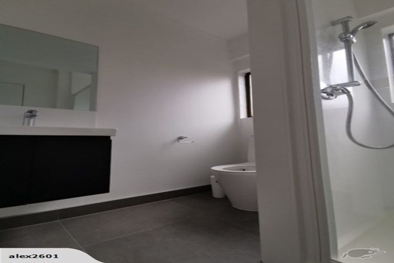 Photo of property in 2/41 Francis Street, Hauraki, Auckland, 0622