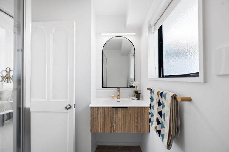 Photo of property in 15a Percival Avenue, Matua, Tauranga, 3110