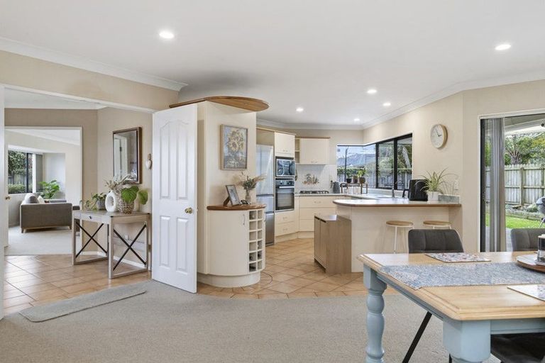 Photo of property in 9 Dan Bryant Place, Pukekohe, 2120