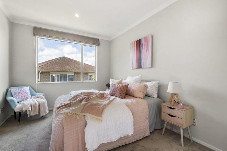 Photo of property in 116 Glendhu Road, Bayview, Auckland, 0629
