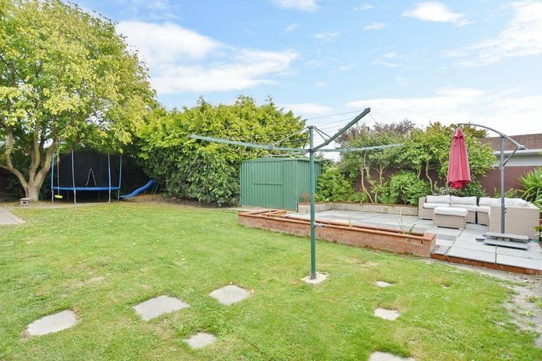 Photo of property in 106 Blackett Street, Rangiora, 7400