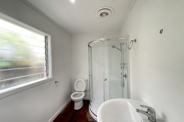 Photo of property in 4 Hillcrest Avenue, Hillcrest, Auckland, 0627