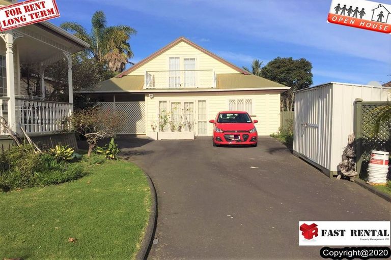 Photo of property in 39 Lemonwood Place, The Gardens, Auckland, 2105