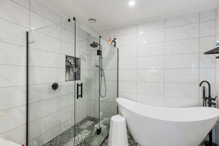 Photo of property in 47 Gaine Street, New Plymouth, 4310