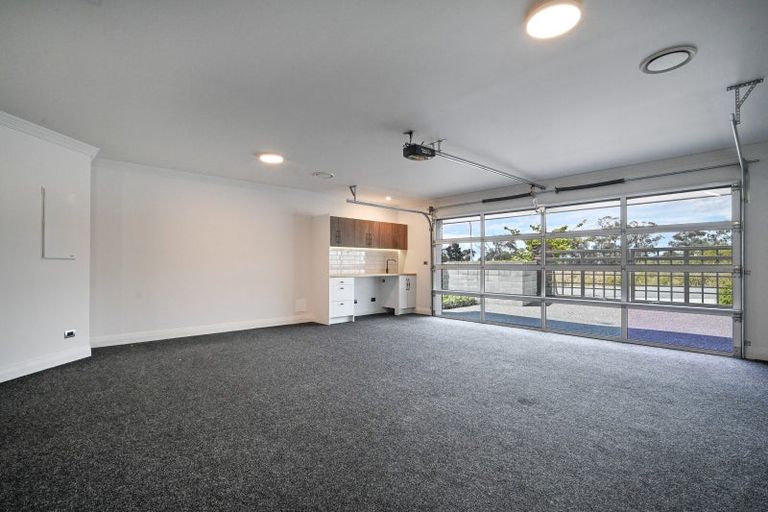 Photo of property in 127 Arataki Road, Havelock North, 4130