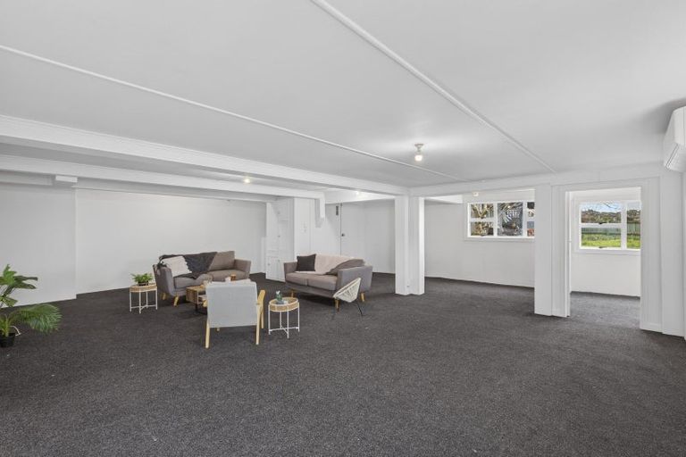 Photo of property in 6 Watene Crescent, Waitara, 4320