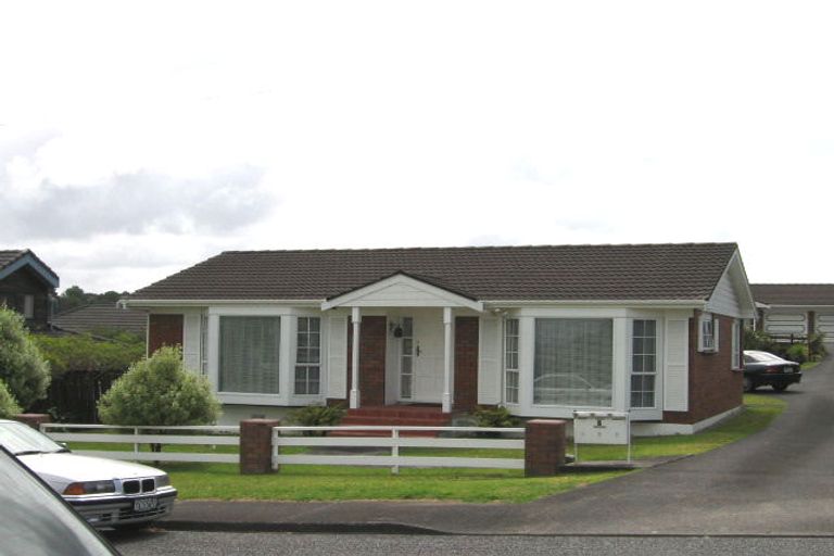 Photo of property in 1/7 Richards Avenue, Forrest Hill, Auckland, 0620