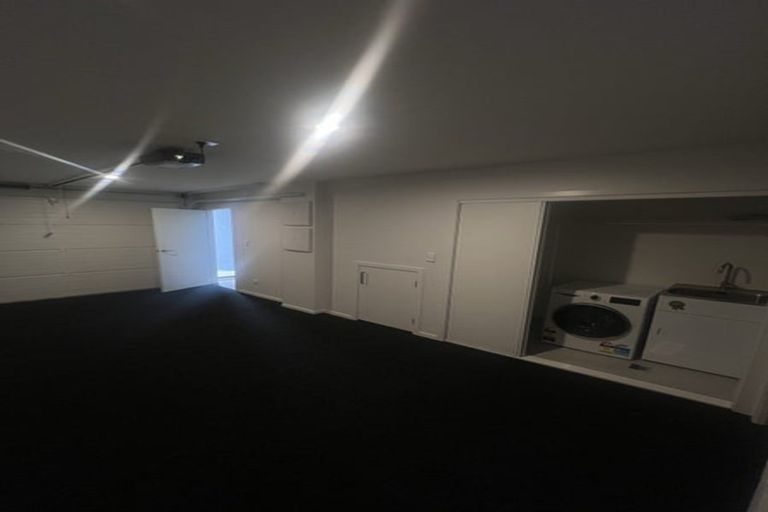 Photo of property in 14 Te Puketoka Lane, Mangere, Auckland, 2022