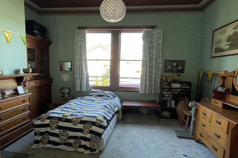 Photo of property in 80 Park Street, Winton, 9720