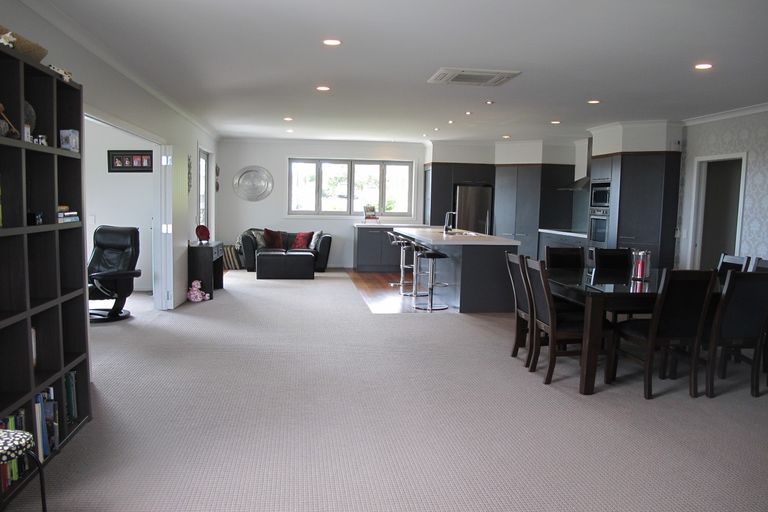 Photo of property in 73 Meddings Crescent, Te Awamutu, 3800