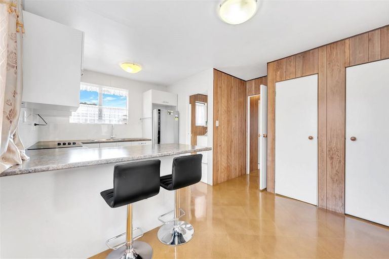 Photo of property in 5 Burundi Avenue, Clendon Park, Auckland, 2103