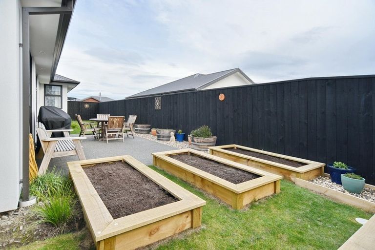 Photo of property in 25 Salisbury Avenue, Rangiora, 7400