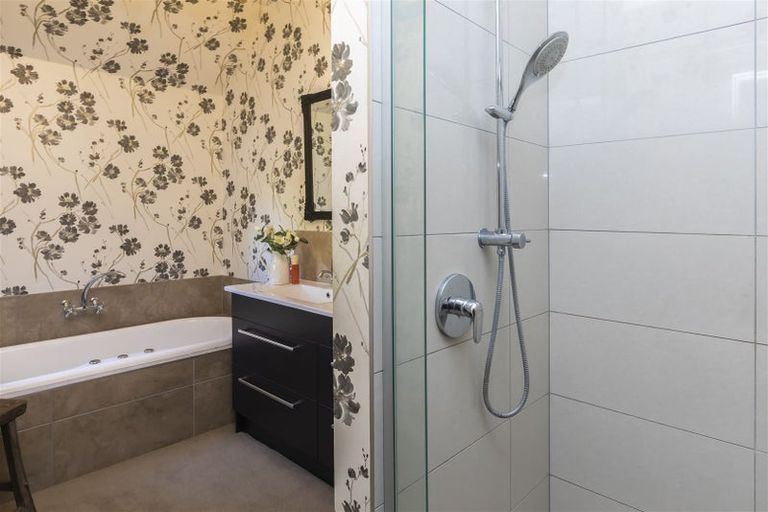 Photo of property in 283 Papanui Road, Merivale, Christchurch, 8052