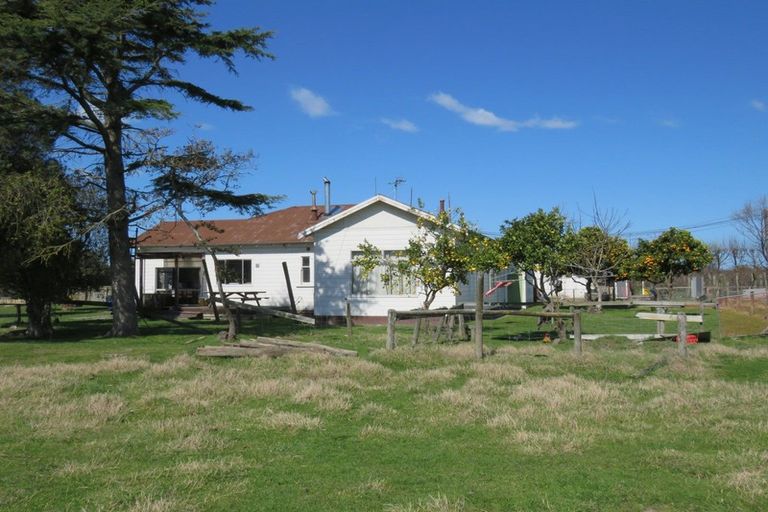 Photo of property in 2046 Pakowhai Road, Pakowhai, Napier, 4183
