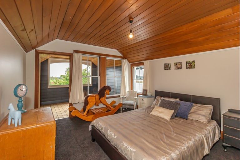 Photo of property in 73 Wakefield Road, Levin, 5571