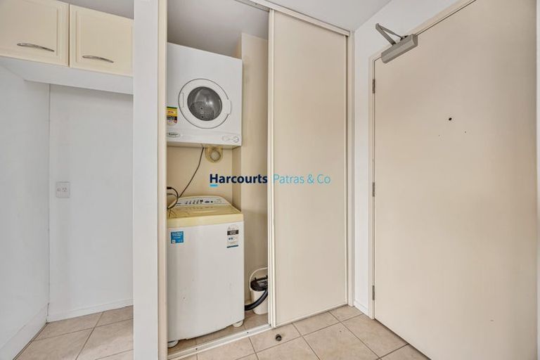 Photo of property in Ellerslie Court, 1/3c Harrison Road, Mount Wellington, Auckland, 1060
