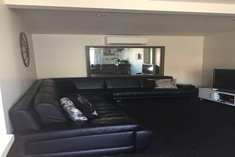 Photo of property in 1/16 Lees Road, Strowan, Christchurch, 8052