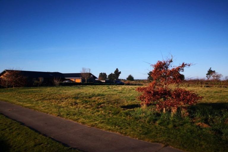 Photo of property in 34 Mapleham Drive, Pegasus, 7612